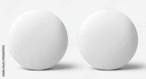 Round blank pillow mockup i...
