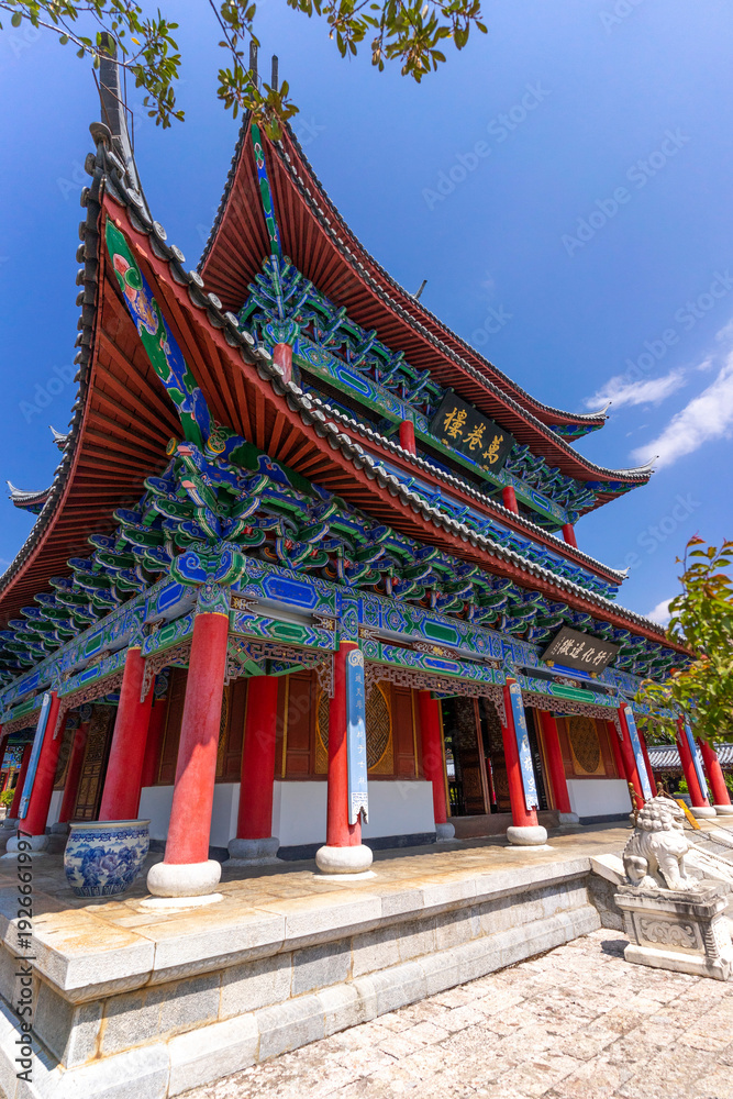 Obraz premium Main pavilion at Mufu Palace in Lijiang old town, China