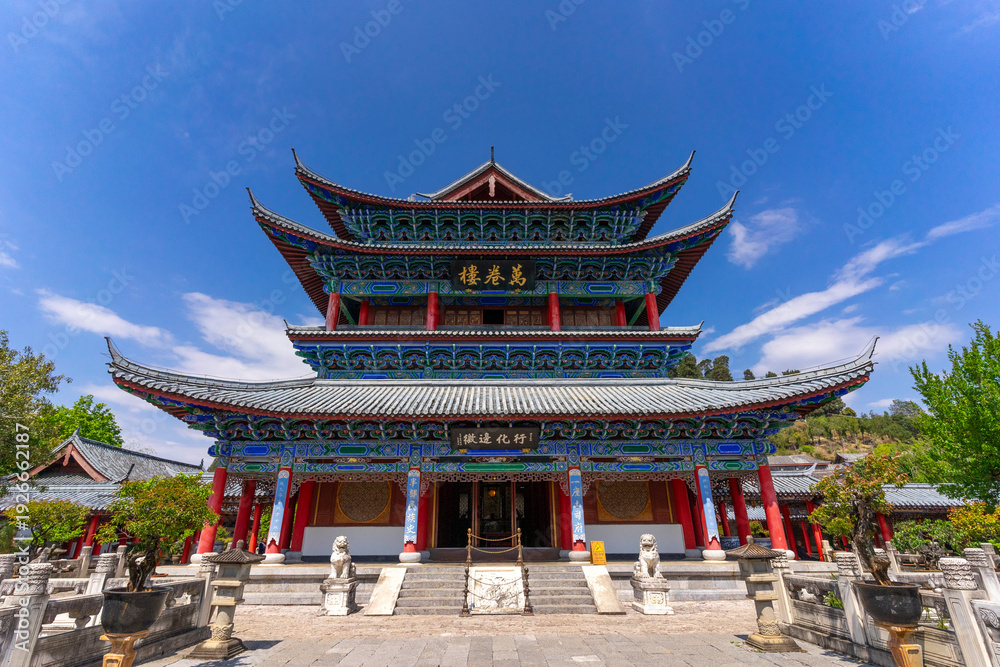 Obraz premium Main pavilion at Mufu Palace in Lijiang old town, China