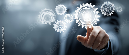 Engrenagens digitais acionadas por profissional representando automação de processos, eficiência operacional e transformação digital empresarial.
