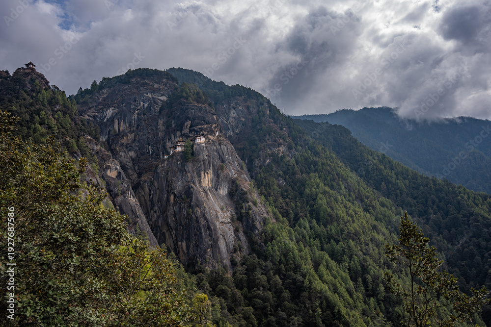 Fototapeta premium Bhutan's stunning Tiger's Nest Temple