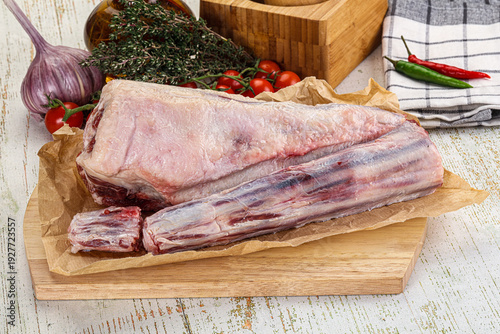 Fotografie Raw beef oxtail for cooking
