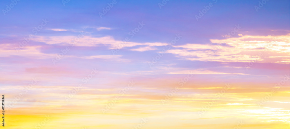 Obraz premium パステル調の朝焼け空