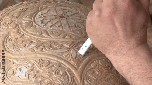 Oud, Arabic Oud, Oud Instrument, Arabic Music Instrument, Traditional Oud, Middle Eastern Oud, Oriental Oud, Oud Player, Oud Strings, Oud Sound, Classic Oud, Oud Performance, Oud Melody, Oud Art, Oud 
