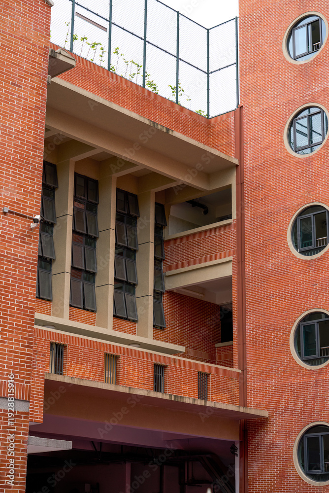 Naklejka premium Red brick teaching building building of Zhongshan Road Primary School in Nanning, Guangxi, China
