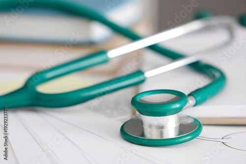 Stethoscope with study mate...