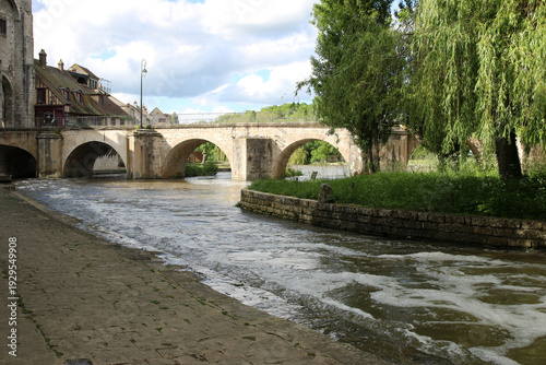 Moret sur Loing - Rue du pont National