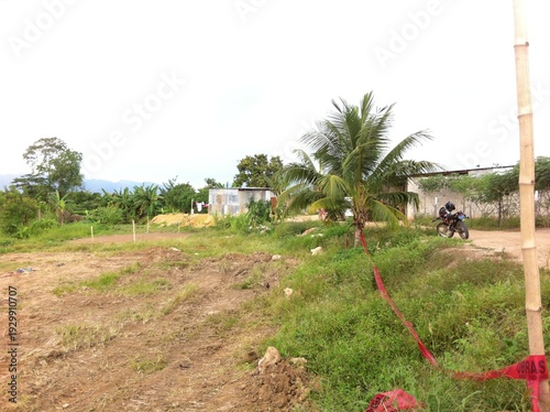 construccion de casa en la selva