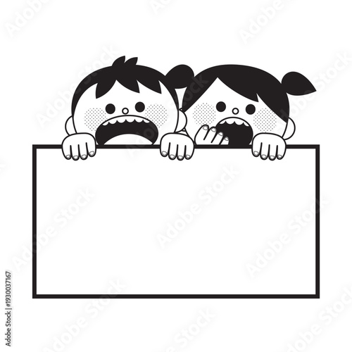 壁から覗き込む子供