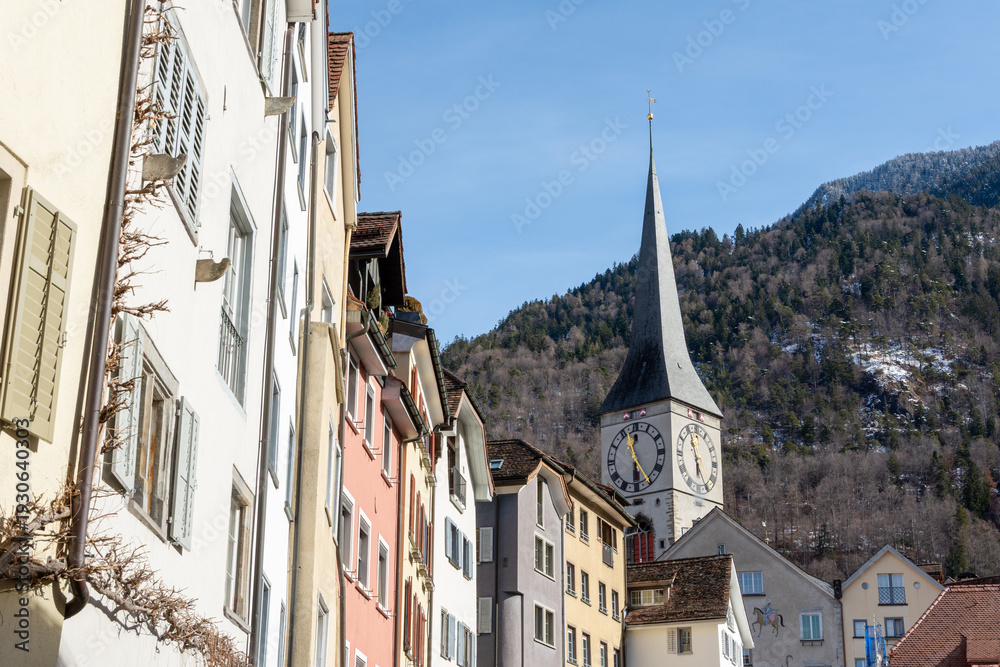 Naklejka premium Vieille ville de Coire et Martinskirche 