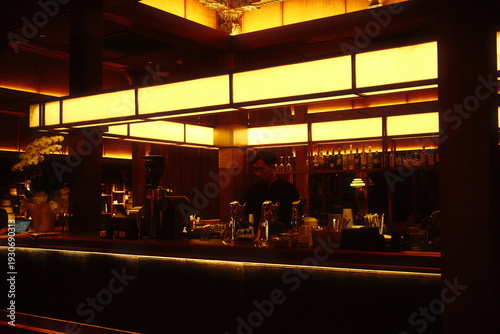 Fotografía Ubud, Bali, Indonesia - February 18,2026 : The mid century bar's interior design