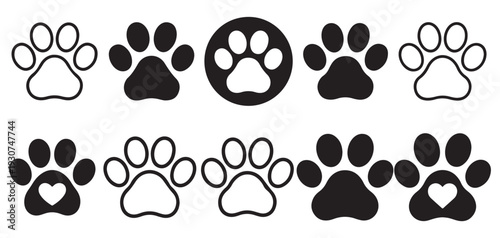 Minimalist outline paw print icons set for web and print. vector illustration eps 10