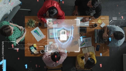 Foto A diverse group of professionals engages in a collaborative meeting, focused on discussing data security strategies and innovative technology solutions in a modern office environment