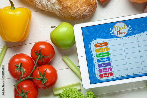 Tablet computer with meal p...