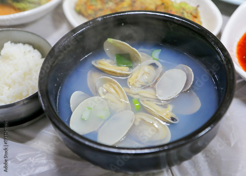 한국 식당의 비지락 해장국