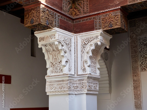 Tableau sur toile The Ben Youssef Madrasa is the most important and largest madrasa in all of Morocco