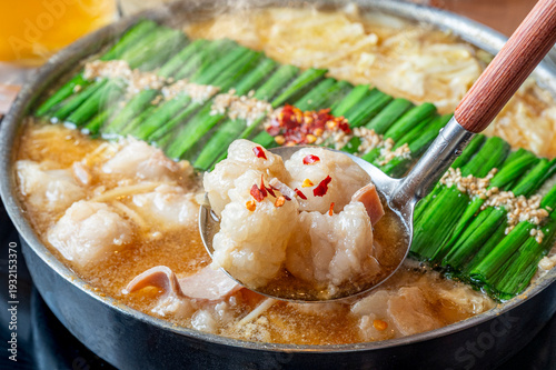 福岡名物のモツ鍋