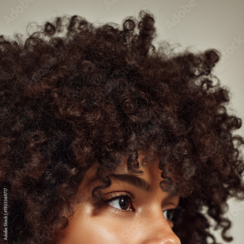 afro hairstyle model