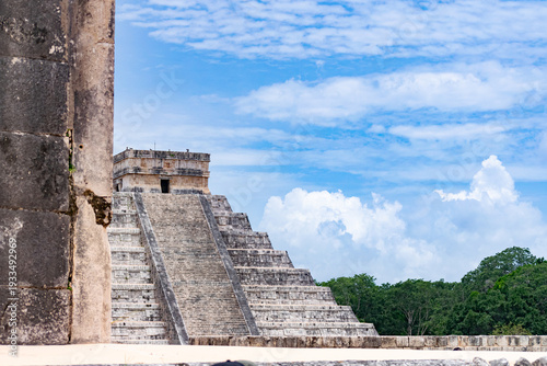 PIRAMIDE DE CHICHEN ITZA