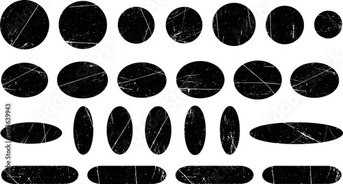 Grunge Oval and Circle Shape Icon Set with Distressed Black Texture for Vintage Badge, Label, and Retro Design Elements