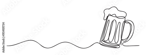 Single continuous line drawing of a frothy beer mug ideal for brewery advertisements, pub menus, restaurant decorations, or beverage related event invitations and branding