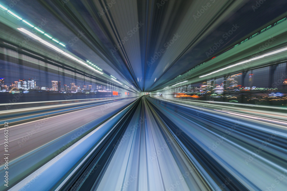 Fototapeta premium Monorail Motion Blur in Tokyo