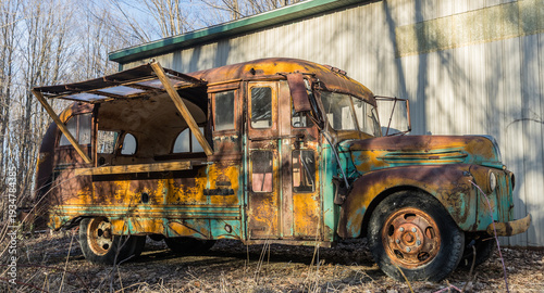 Fotografie antique ford bus