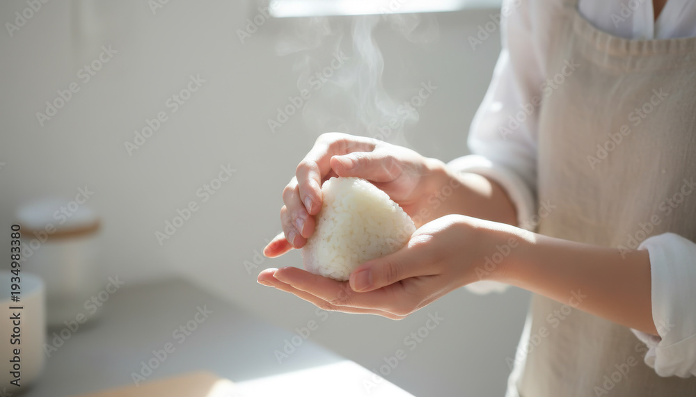 custom made wallpaper toronto digitalおにぎりを握る手：湯気