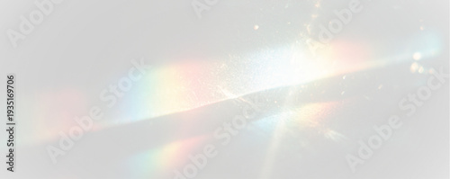 Quadro su tela Shimmering sun sparkle with radiant halo, soft gradient edges, and delicate floating highlights