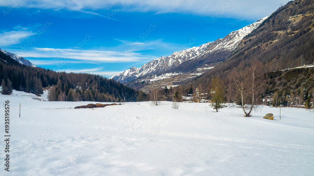 Fototapeta premium Country-ski slopes near the village of Lillaz. Lillaz is a small village in the Cogne valley, side branch of the main Aosta valley (Northern Italy), at the foot of the Gran Paradiso massif.