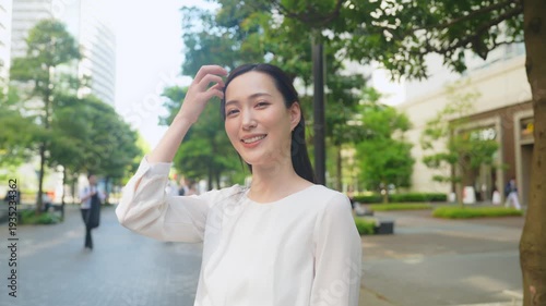 女性ストリートポートレートムービー