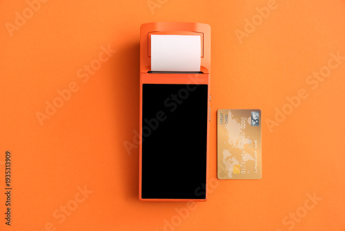 Payment terminal with credi...