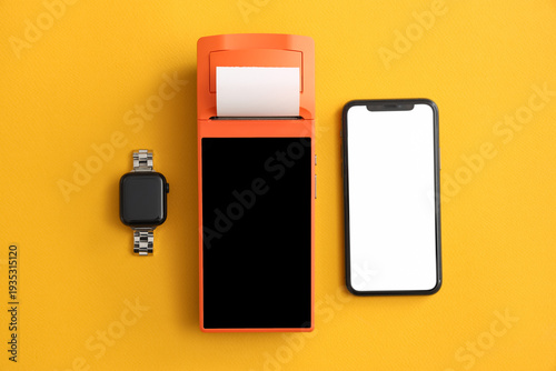 Payment terminal with mobil...
