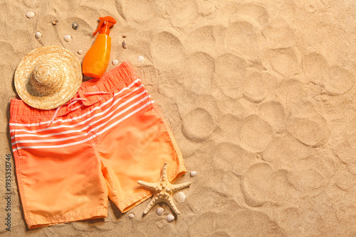 Swim shorts with hat, sunsc...