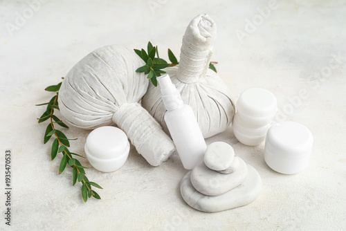 Set of cosmetic products, s...