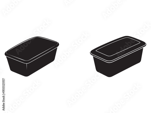 Blackplasticcontainerswithlidstakeoutfoodpackagingisolatedonwhitebackground