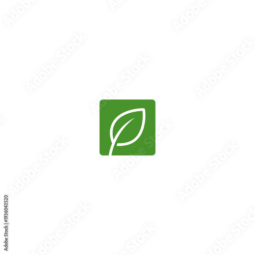 Green Leaf Icon Vector for Nature and Eco-Friendly Design