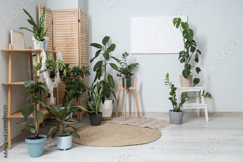 Wooden shelving unit with d...
