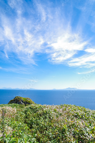 知床のクジラの見える丘公園から見る国後島