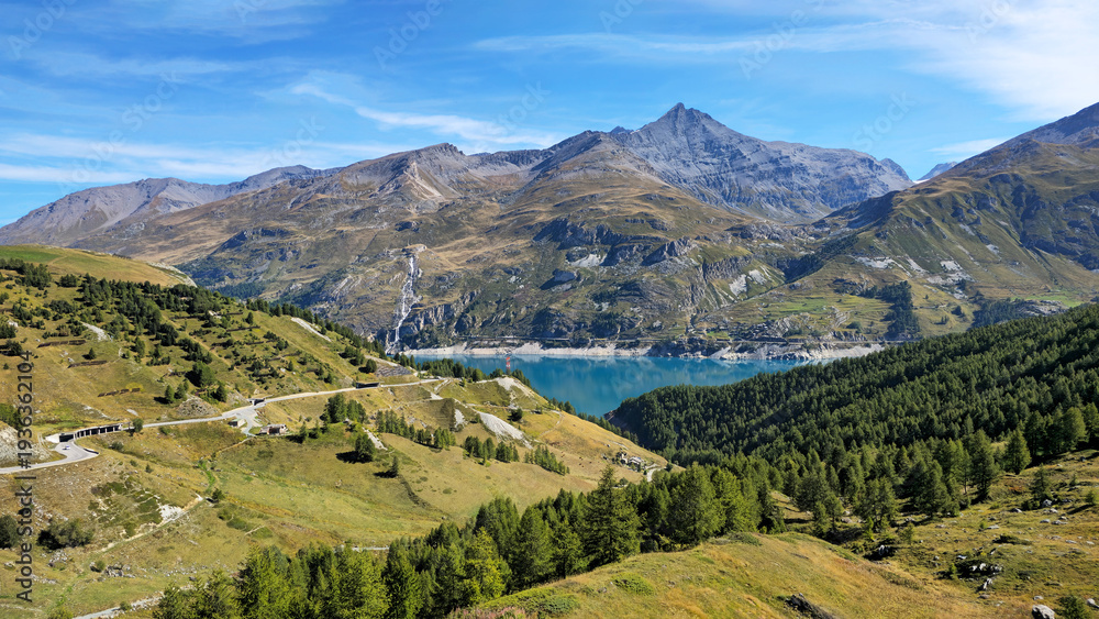 Obraz premium Lake Lac du Chevril in the mountain landscape, French Alps, Tignes, Savoie, France, Europe.