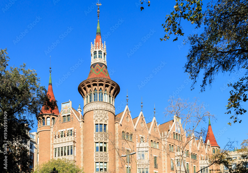 Fototapeta premium Casa de les Punxes in Barcelona, Spain