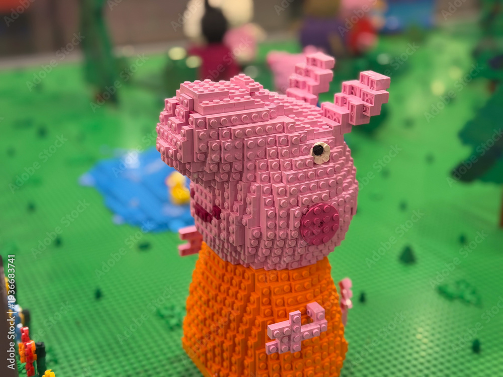 Fototapeta premium Pink block pig sculpture