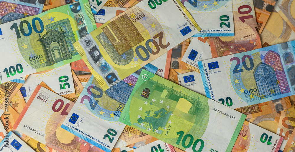 Fototapeta premium Euro Banknotes from 10 to 200 Denominations