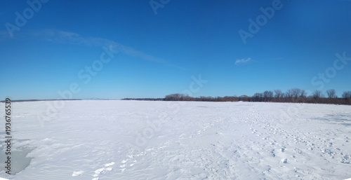 Wallpaper Mural Parc Maritime Nicolet 22 Février 2026 - Photostacking Torontodigital.ca