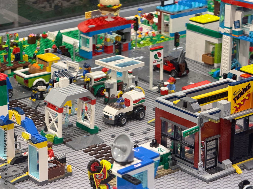 Naklejka premium Lego city gas station and shops