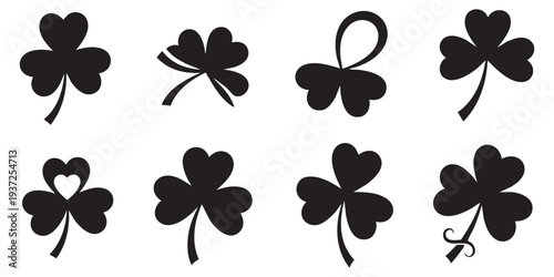 St Patrick's day Set of 8 four-leaf clover icons vector