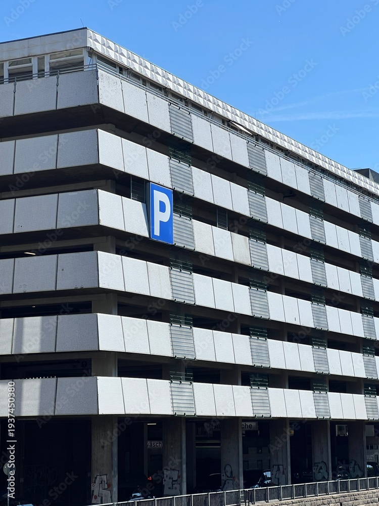 Fototapeta premium A letter P on a building exterior