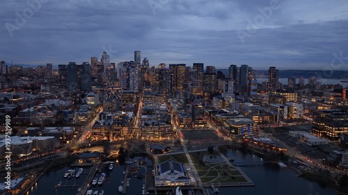 Wallpaper Mural Seattle downtown skyline at blue hour with city lights, traffic and Lake Union park waterfront aerial view, Washington USA. g. Torontodigital.ca