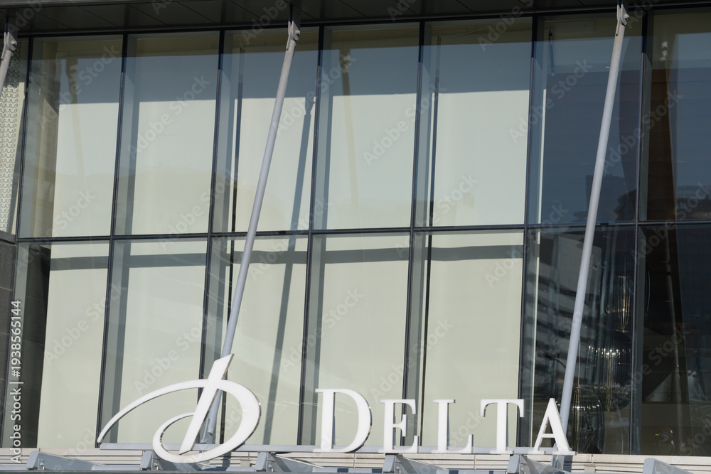 Obraz premium close-up of Delta hotel sign at 75 Lower Simcoe St, Toronto