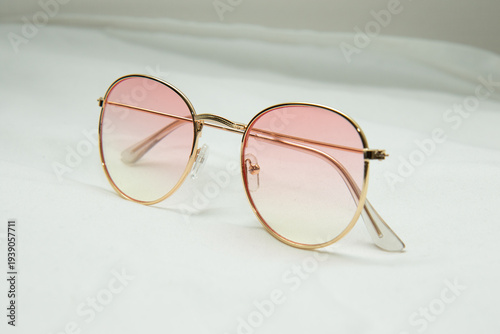 sunglass